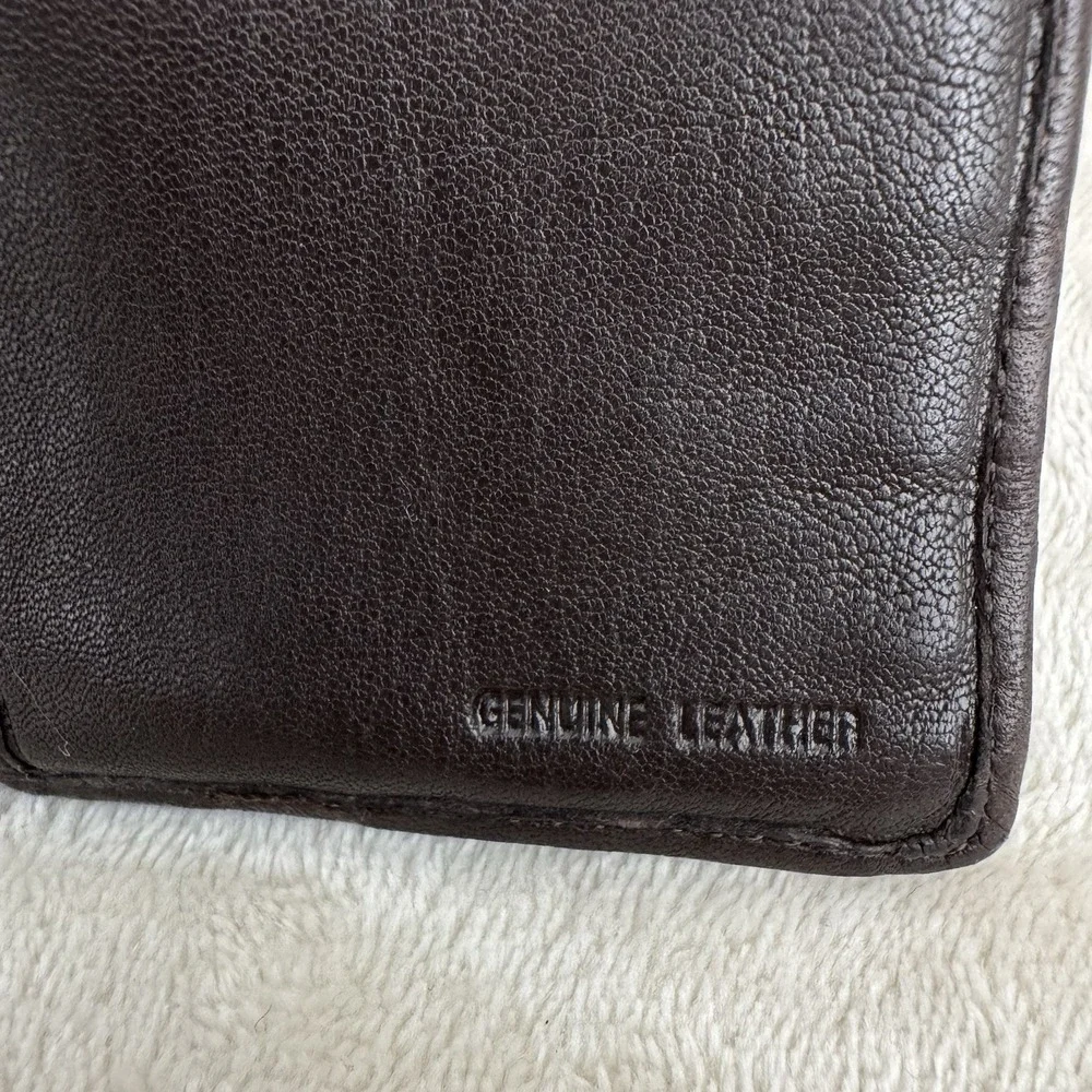 Geoffrey Beene Genuine Leather Breast Pocket Secretary Wallet Brown Vintage